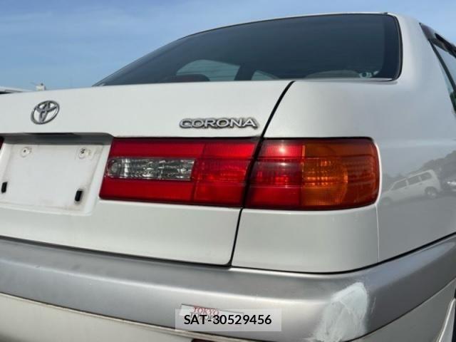 Toyota CORONA PREMIO 1999-04 8354194-24