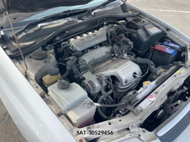 Toyota CORONA PREMIO 1999-04 8354194-26