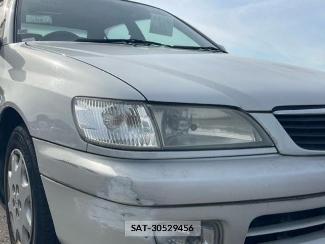 Toyota CORONA PREMIO 1999-04 8354194-28