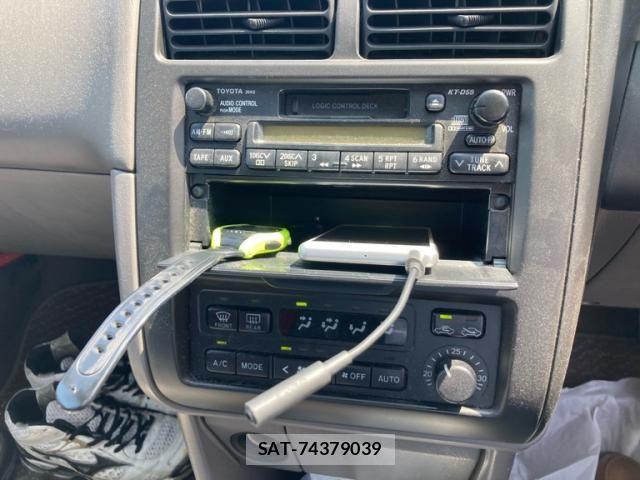 Toyota CORONA PREMIO 1999-07 8411756-17