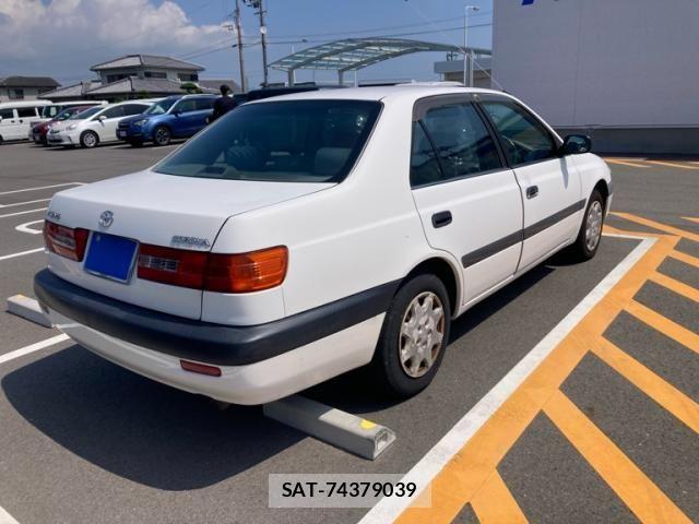 Toyota CORONA PREMIO 1999-07 8411756-2