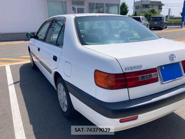 Toyota CORONA PREMIO 1999-07 8411756-3