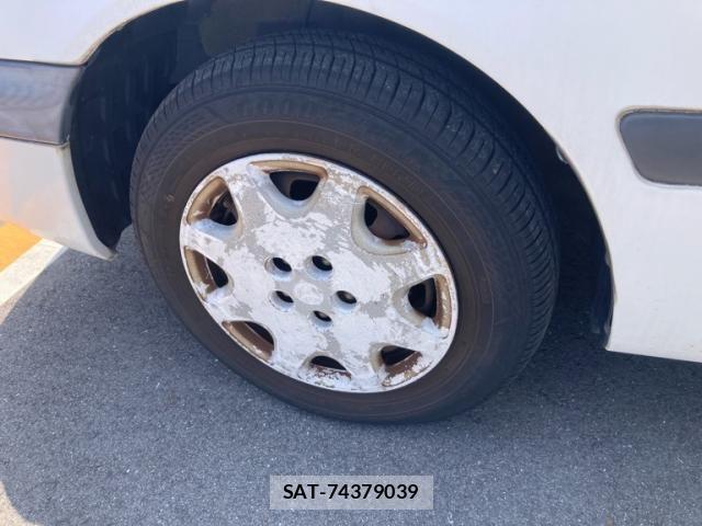 Toyota CORONA PREMIO 1999-07 8411756-8