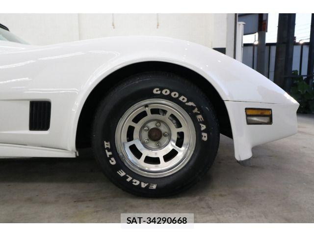 Chevrolet CORVETTE 1989-03 8034984-9