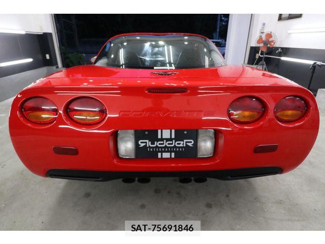 Chevrolet CORVETTE 1999-07 8034982-2