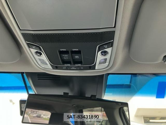 Honda CR-V 2018-10 7216744-27