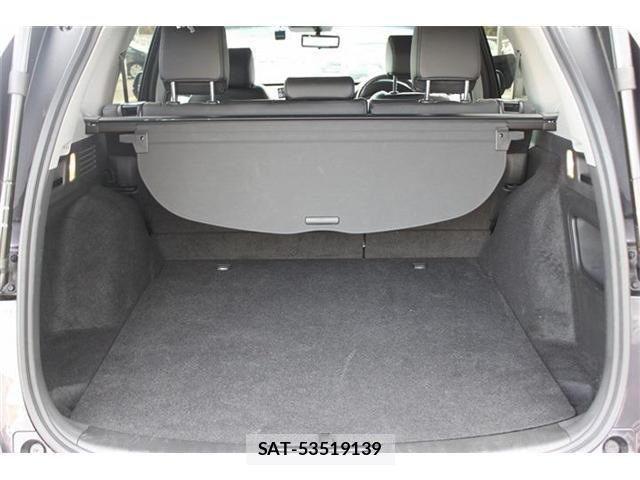Honda CR-V 2019-11 4322186-16
