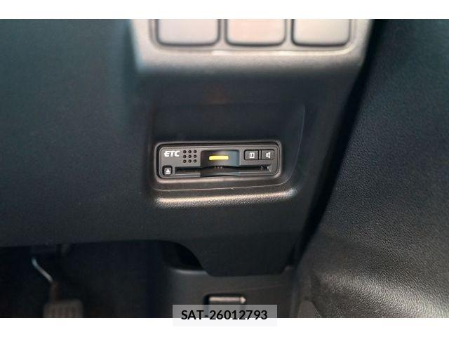 Honda CR-V 2012-07 7783925-17