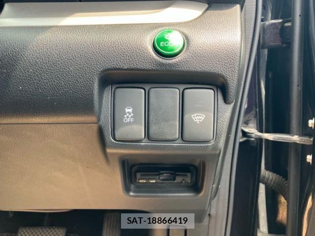Honda CR-V 2012-06 8207082-17