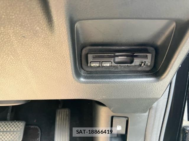 Honda CR-V 2012-06 8207082-23