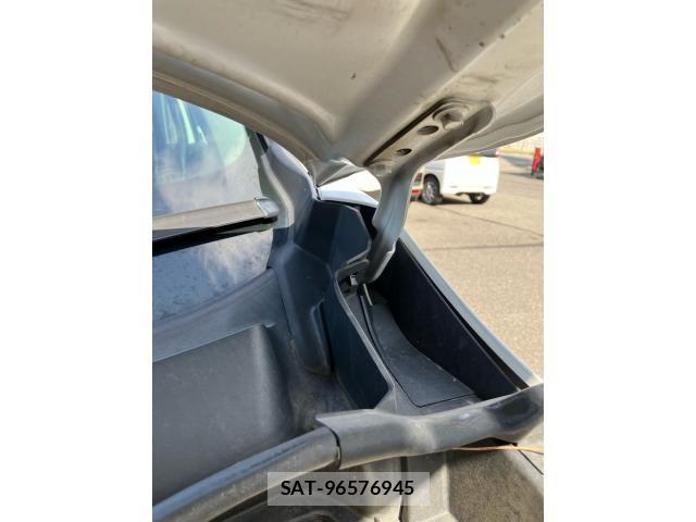 Honda CR-V 2018-08 8244937-13