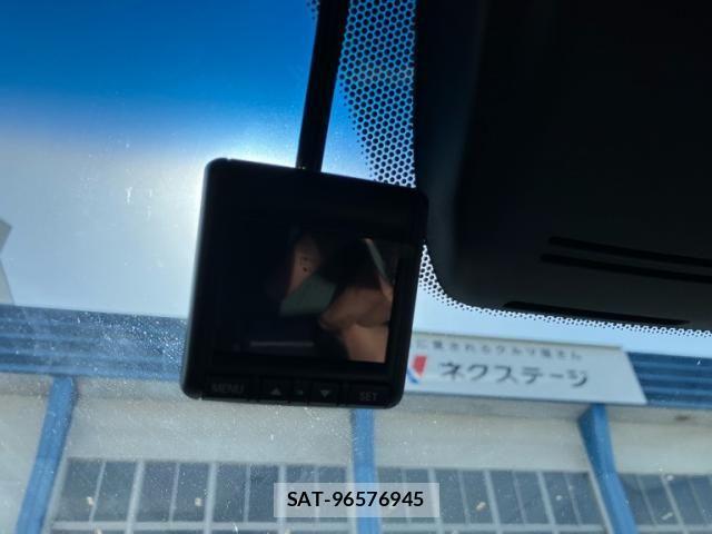 Honda CR-V 2018-08 8244937-27