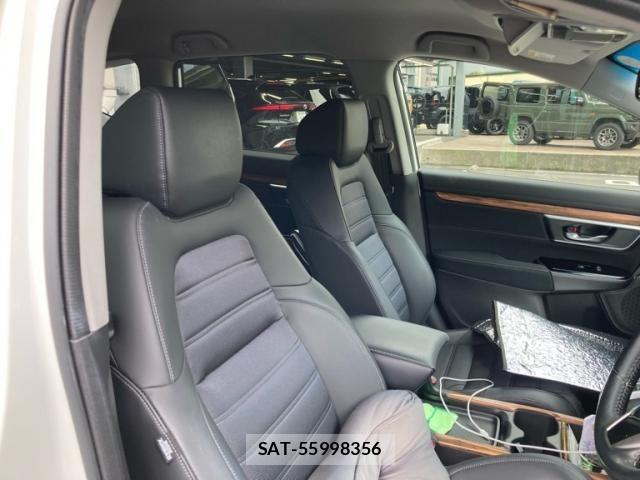 Honda CR-V 2021-10 8561585-5
