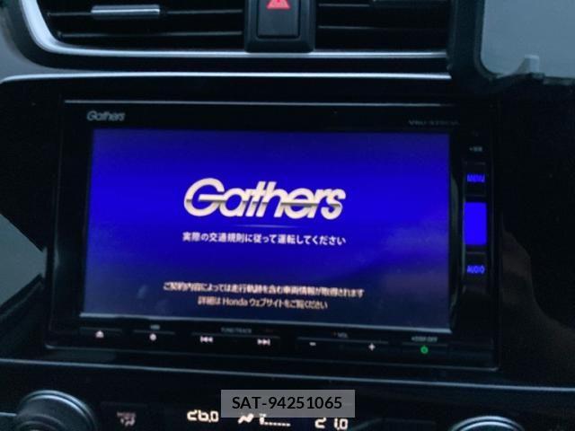 Honda CR-V 2022-01 8626317-16