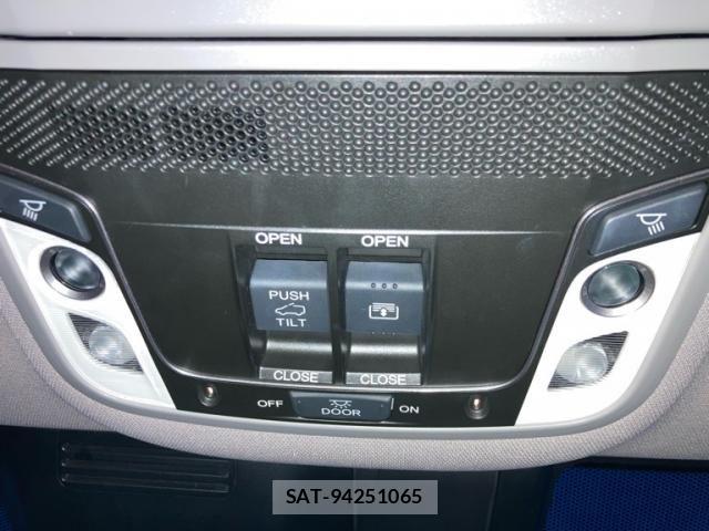 Honda CR-V 2022-01 8626317-25