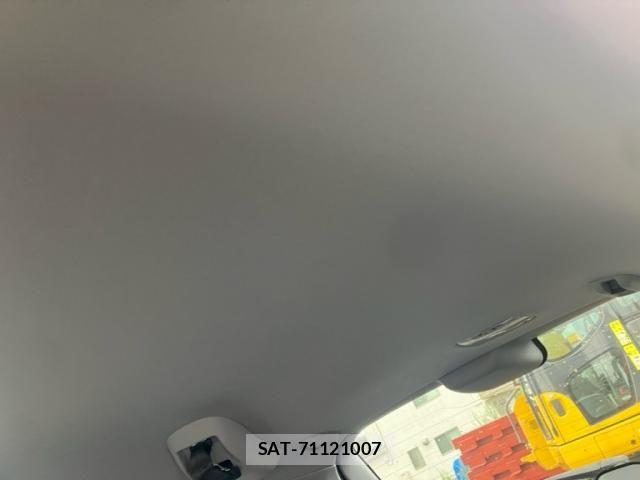 Honda CR-V 2007-10 8658592-12