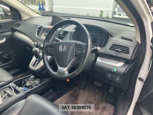 Honda CR-V 2012-11 8828451-6