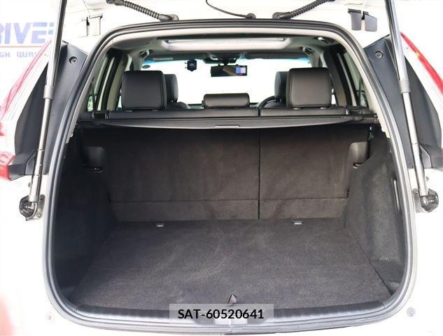 Honda CR-V 2018-11 1608660-7