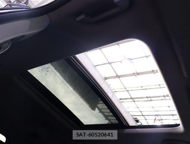 Honda CR-V 2018-11 1608660-9