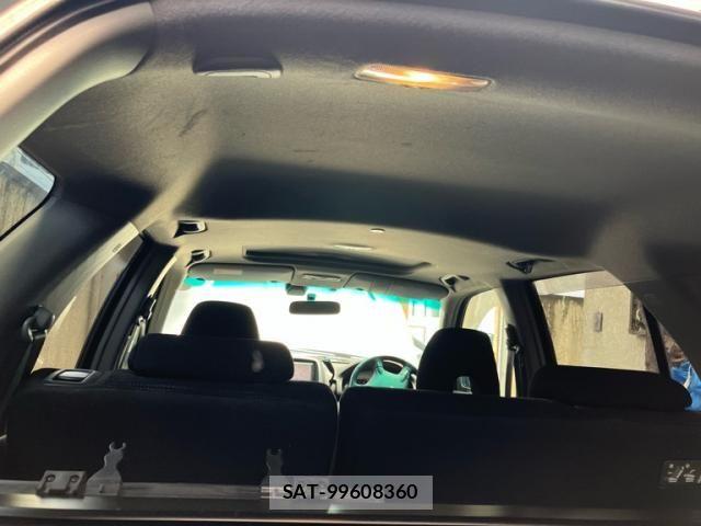 Honda CR-V 2004-10 7326429-11