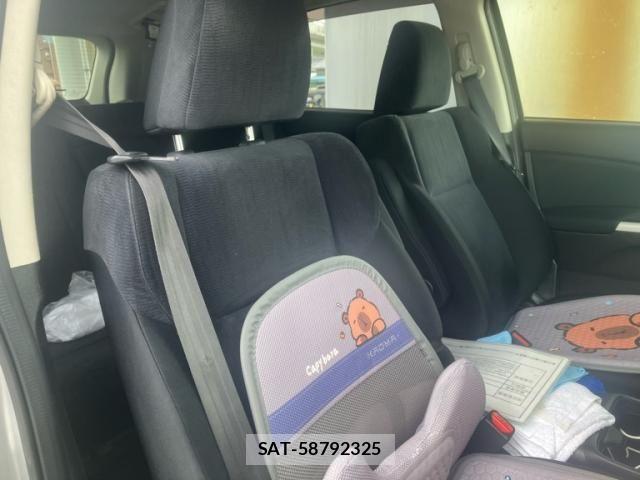 Honda CR-V 2012-03 7961057-7