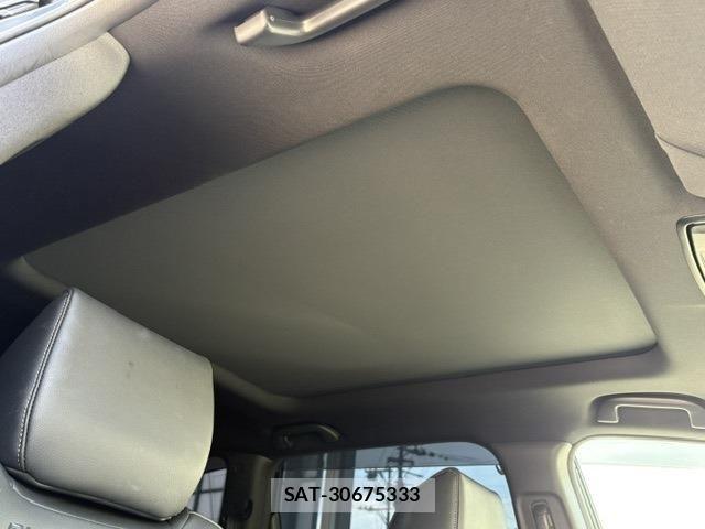 Honda CR-V 2022-03 8035096-14