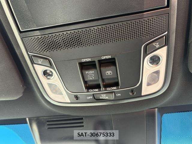 Honda CR-V 2022-03 8035096-17