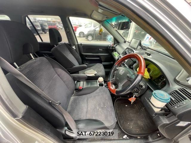 Honda CR-V 2006-05 8229442-12