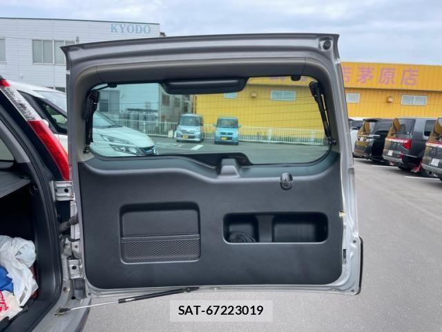 Honda CR-V 2006-05 8229442-16