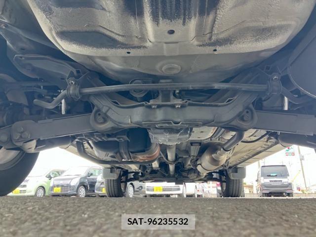 Honda CR-V 2002-01 8229440-12