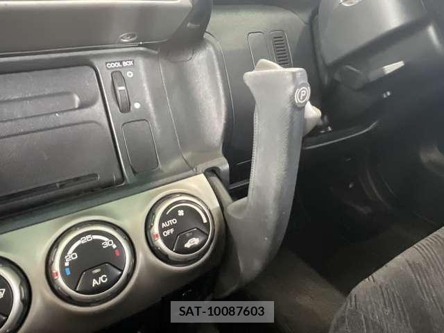 Honda CR-V 2004-05 8335406-19