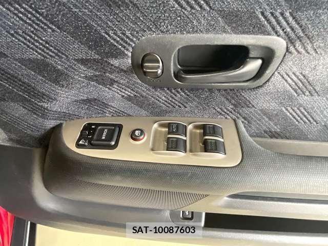 Honda CR-V 2004-05 8335406-25