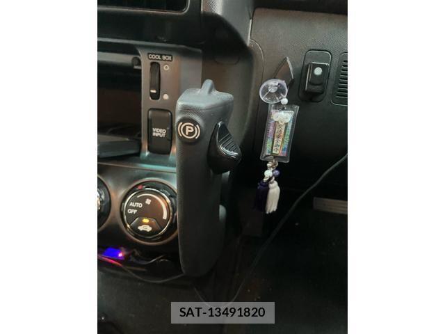Honda CR-V 2005-04 8365336-25