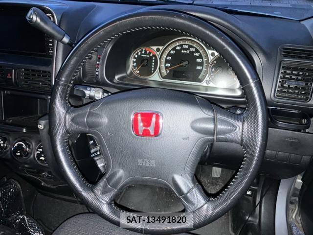Honda CR-V 2005-04 8365336-28