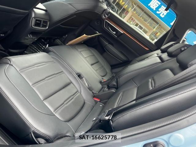 Honda CR-V 2020-06 8411823-7