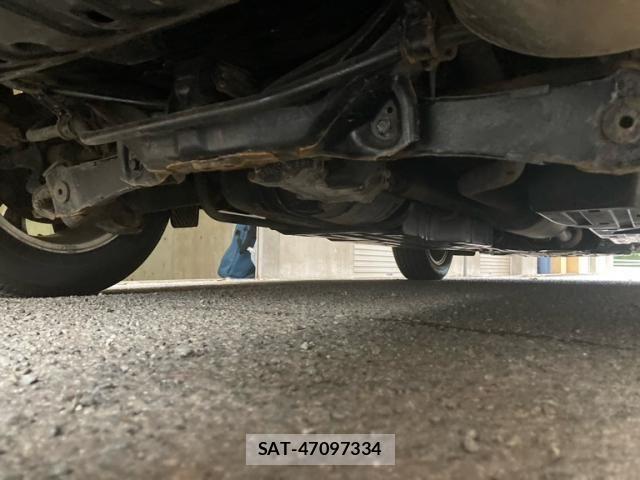 Honda CR-V 2012-09 8524195-13