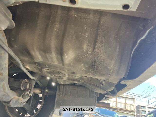 Honda CR-V 1996-03 8658593-9