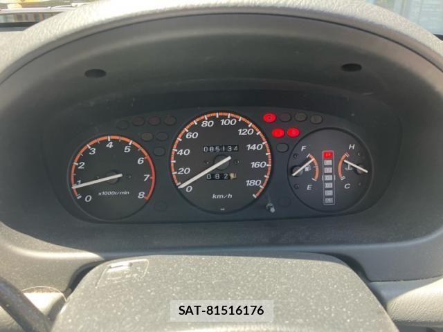 Honda CR-V 1996-03 8658593-15