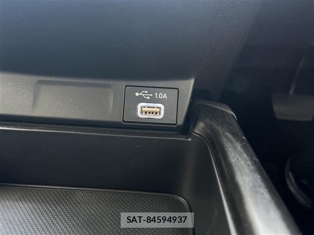 Honda CR-V 2022-06 8335407-9