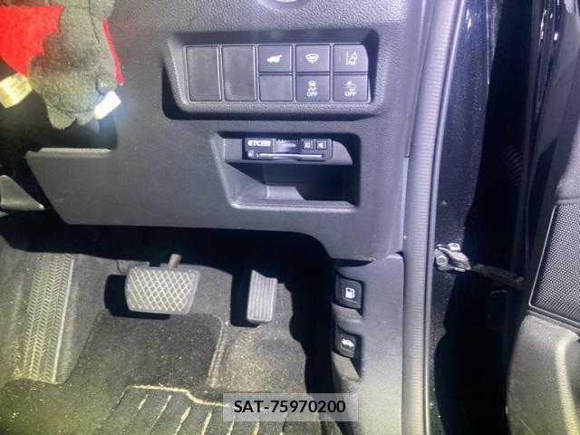 Honda CR-V 2022-02 8561588-10