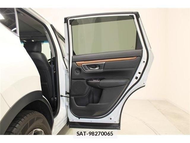 Honda CR-V 2020-10 8685367-29