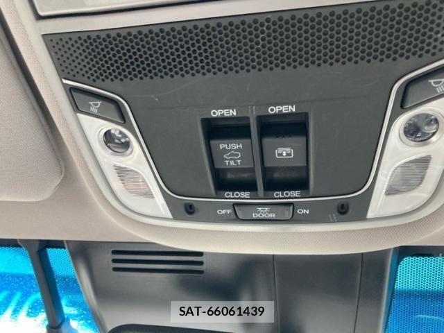 Honda CR-V 2021-12 8741465-26
