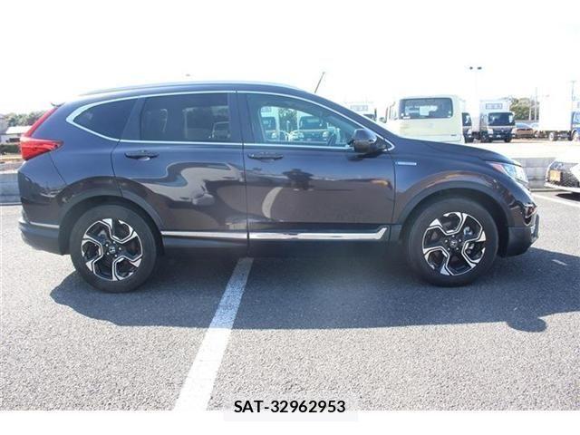 Honda CR-V HYBRID 2018-01 4240241-14