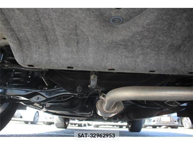 Honda CR-V HYBRID 2018-01 4240241-19