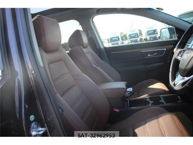 Honda CR-V HYBRID 2018-01 4240241-21