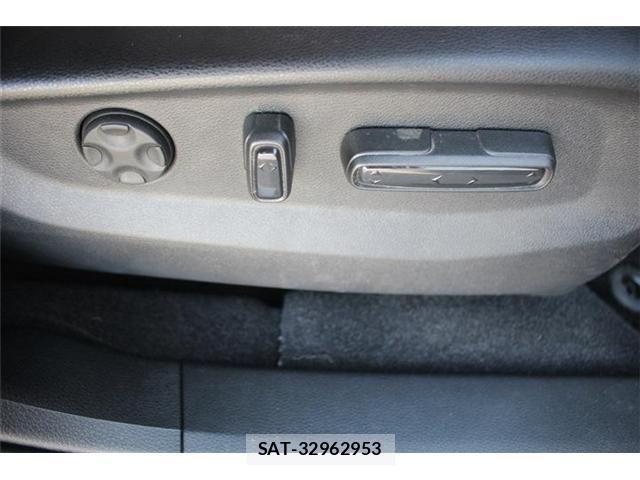 Honda CR-V HYBRID 2018-01 4240241-6