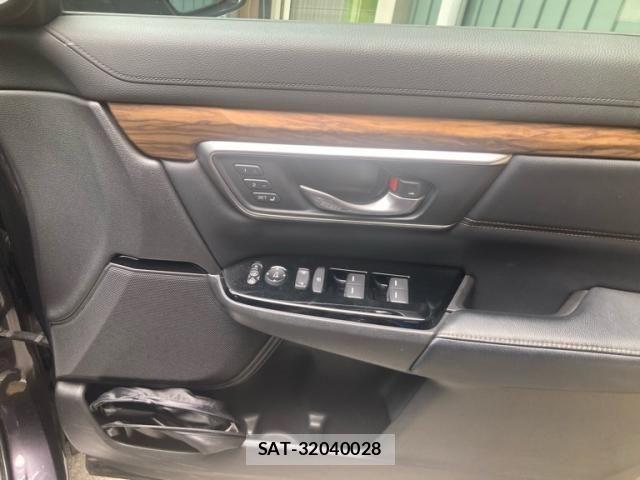 Honda CR-V HYBRID 2018-10 7216753-12