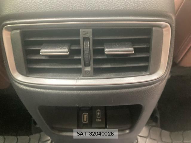 Honda CR-V HYBRID 2018-10 7216753-16
