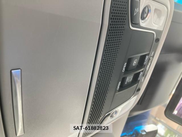 Honda CR-V HYBRID 2018-12 7326442-22