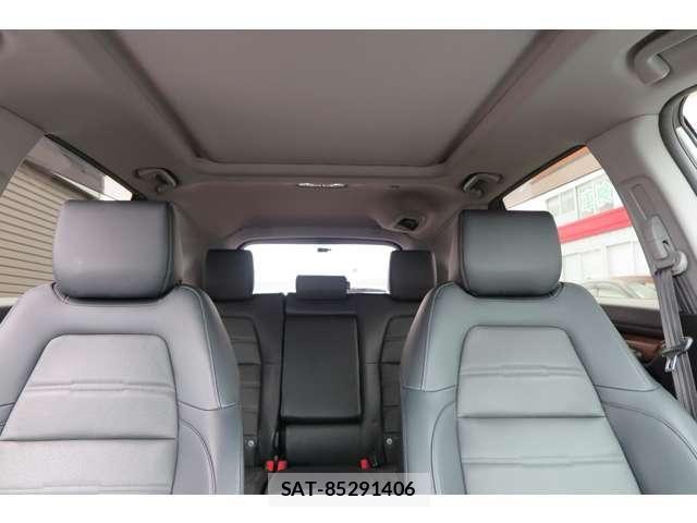 Honda CR-V HYBRID 2018-11 7326439-15